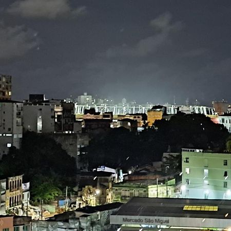 Apto Com Arte No Pelourinho 萨尔瓦多 外观 照片